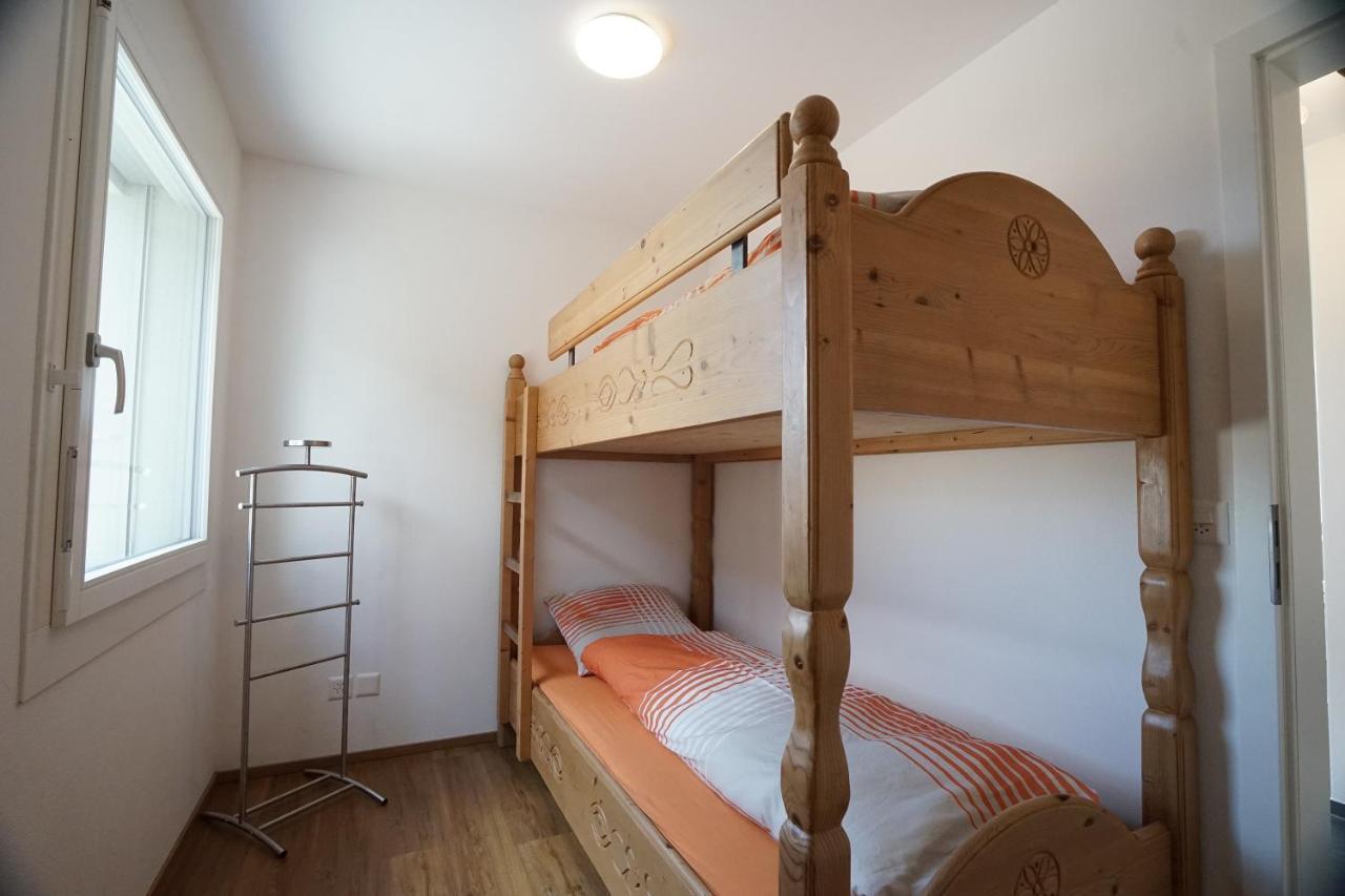 Clasgieri - 3-Zimmer-Ferienwohnung Fuer 4 - 6 Personen, 65M2 Falera Dış mekan fotoğraf