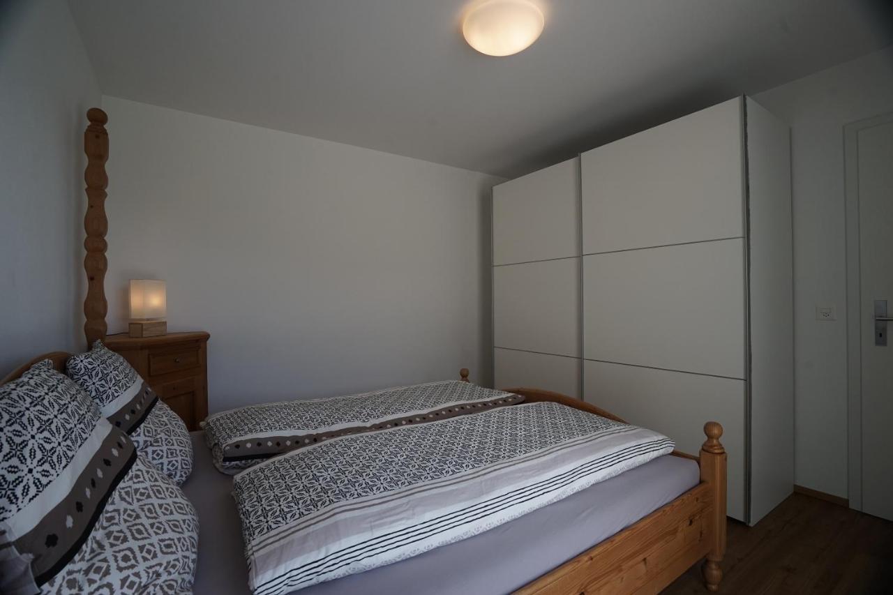 Clasgieri - 3-Zimmer-Ferienwohnung Fuer 4 - 6 Personen, 65M2 Falera Dış mekan fotoğraf